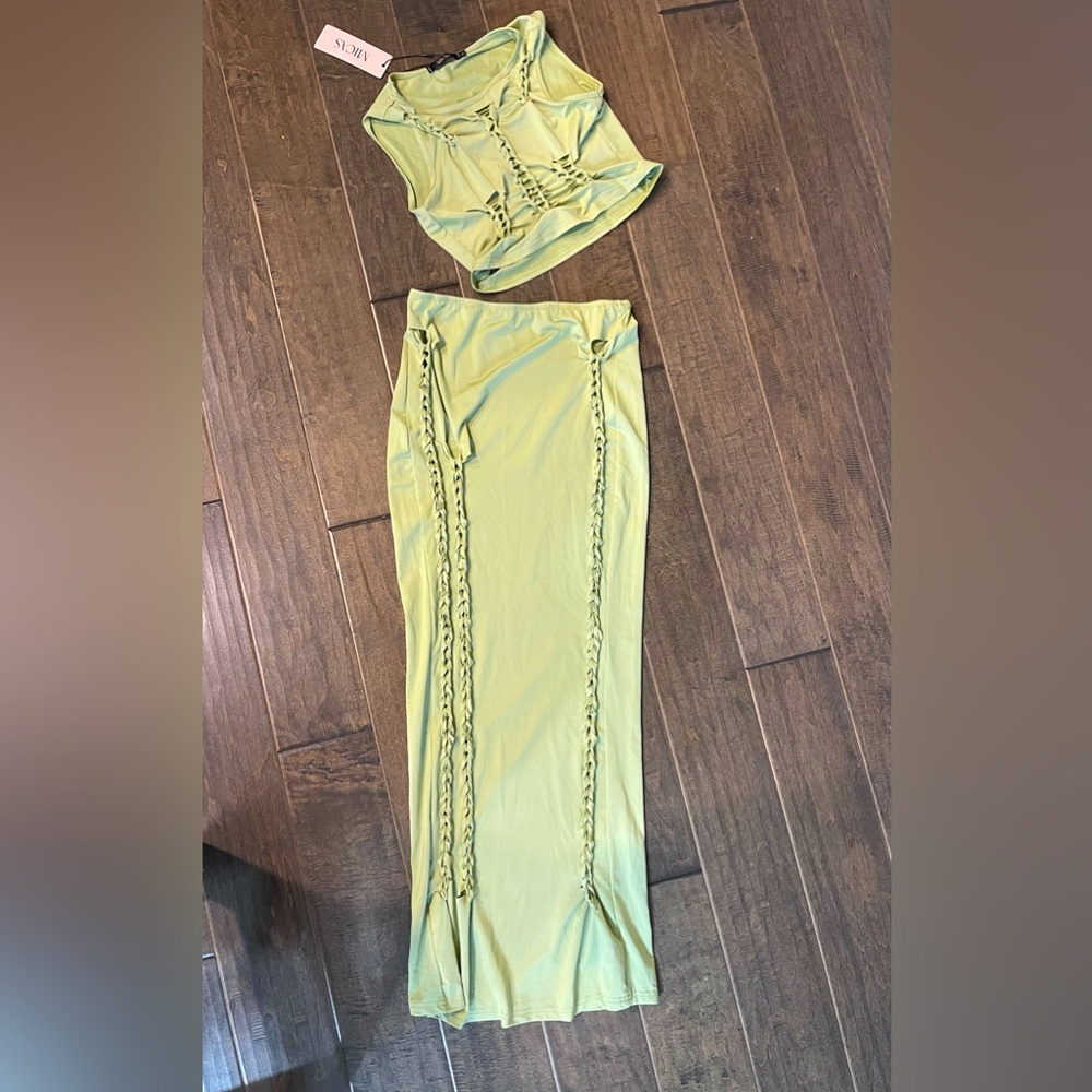 Micas Sage Two piece skirt set